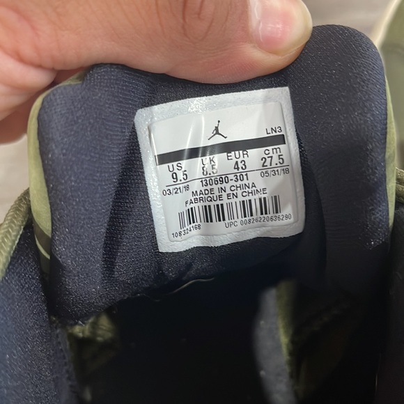 Jordan 12 retro Chris Paul class of 2003 olive green sneakers size 9.5 - Picture 5 of 9